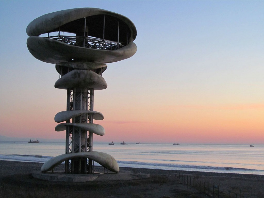 Поход в горы Сванетии, экскурсии и море (27/53)