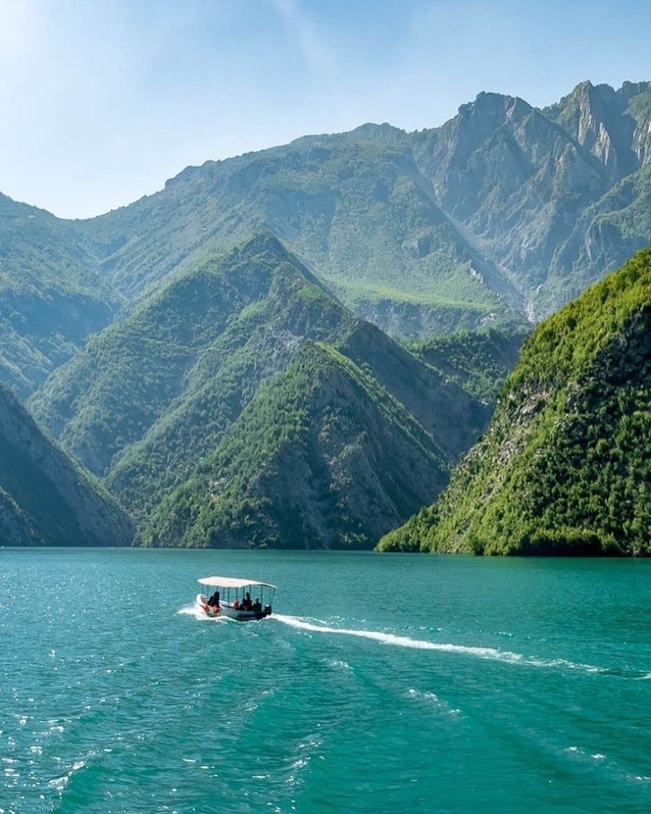   АЛБАНИЯ - полное погружение  (21/70)