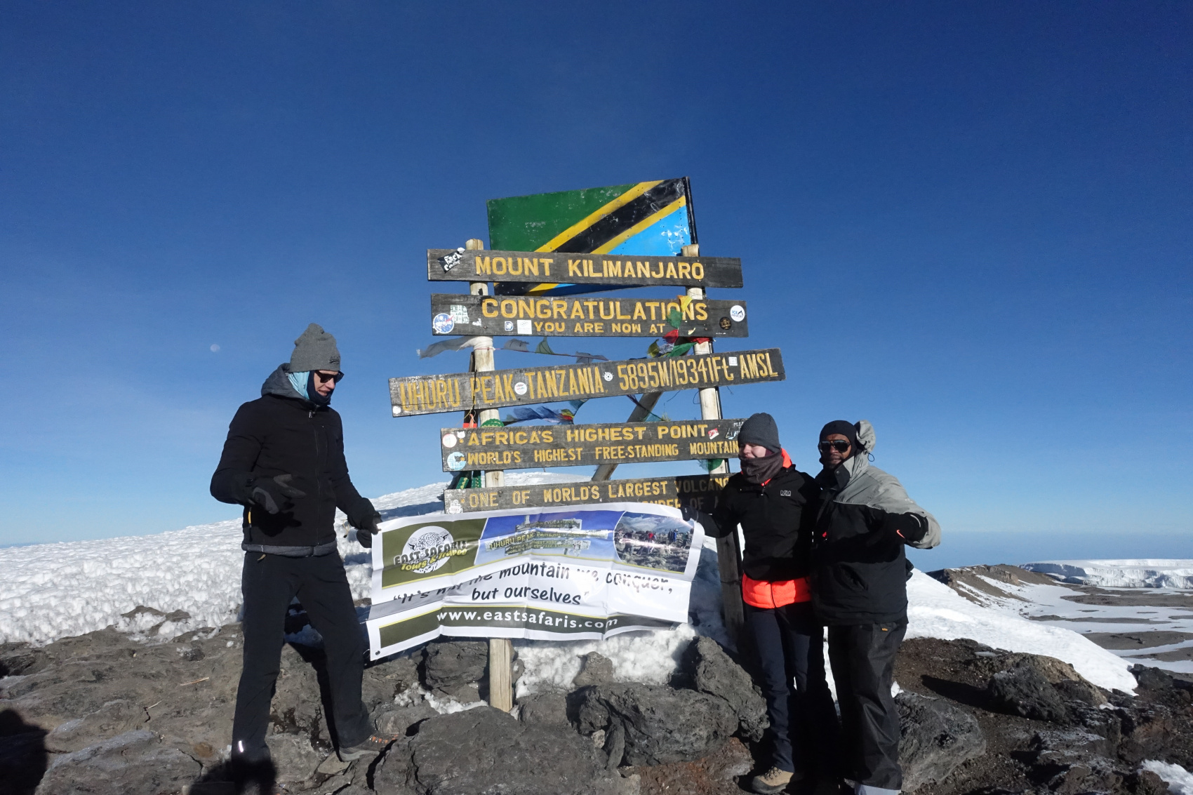 5-дневный треккинг по маршруту Марангу на Килиманджаро (9/22)