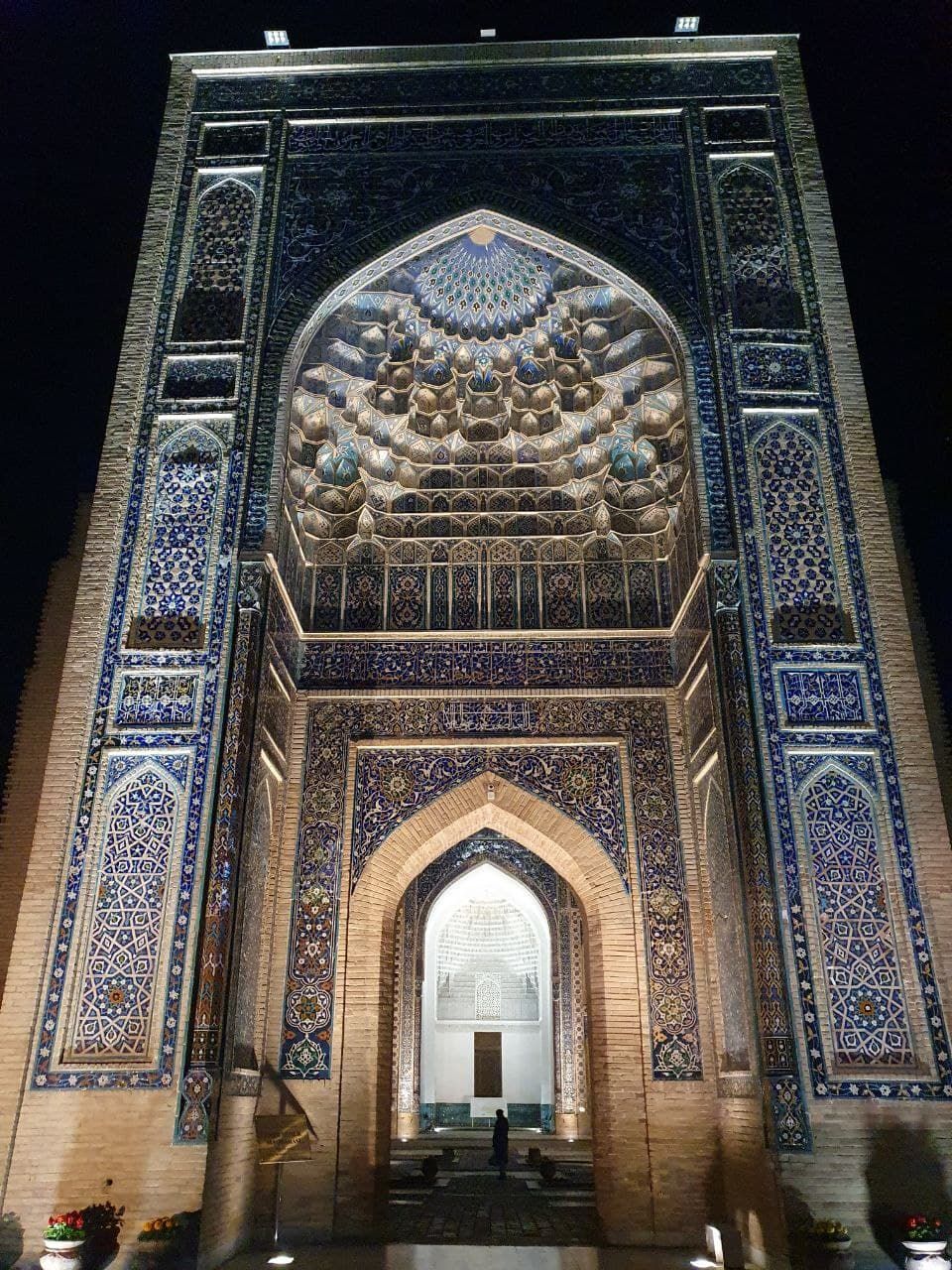 Новый Год   по-узбекски+ новогодний стол в ресторане+ обеды (12/36)