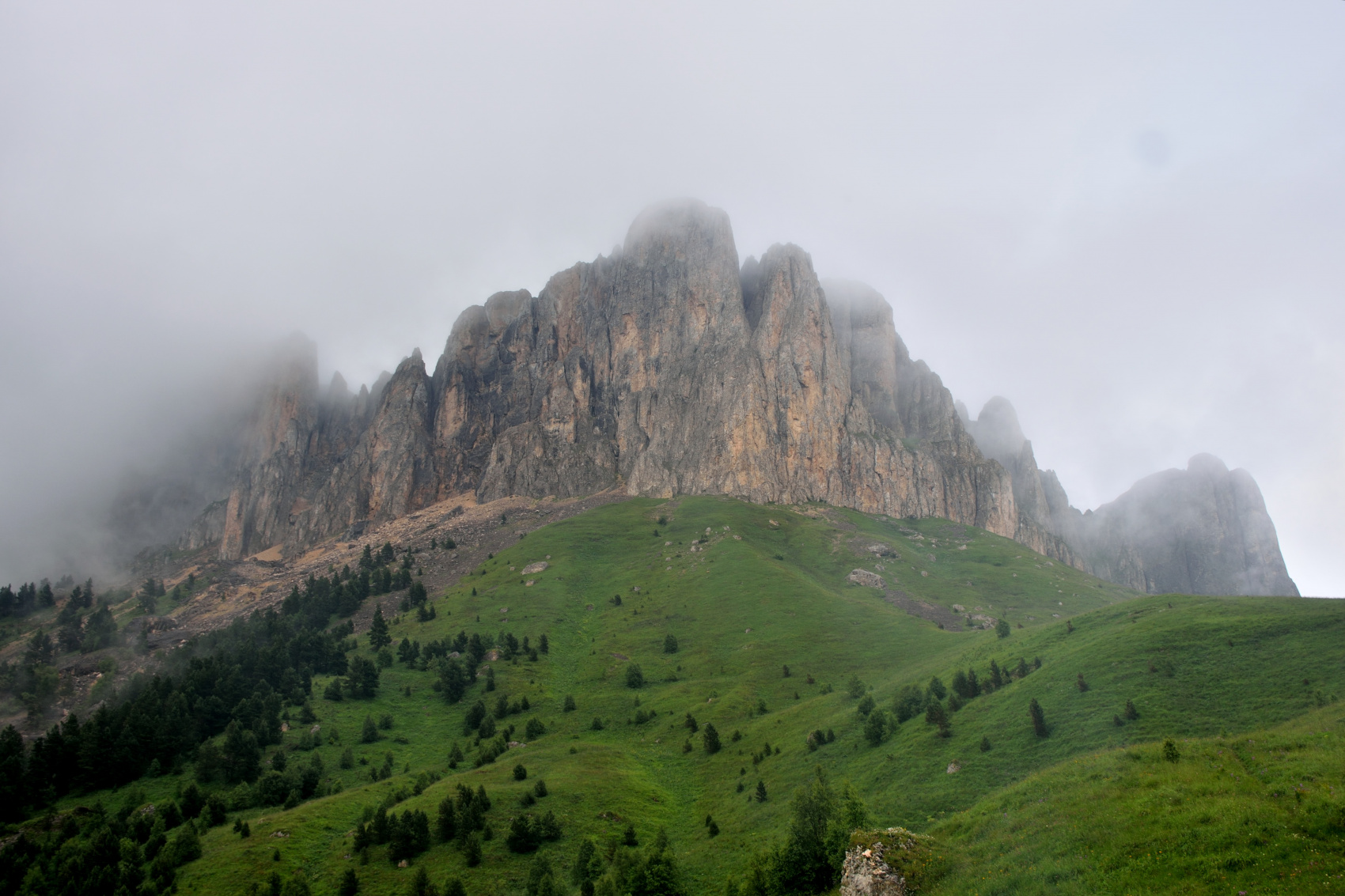 Тхачи и Ачешбоки — спрятанные боги Адыгеи (8/35)