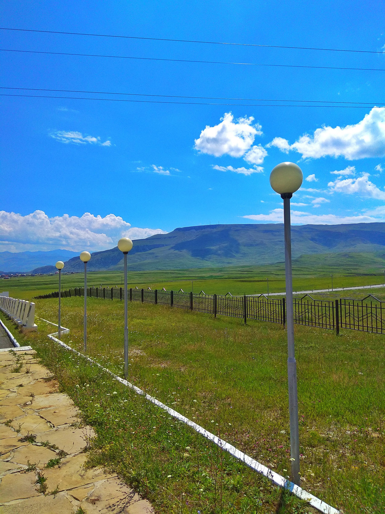 Страна гор (20/64)