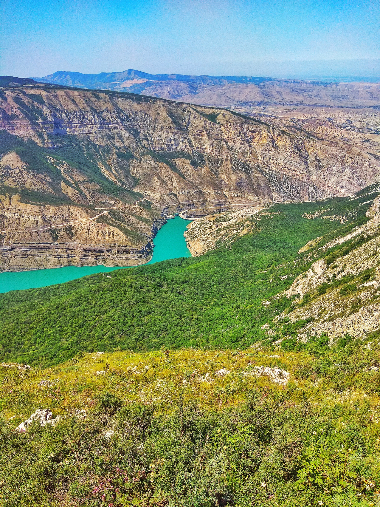 Страна гор (32/64)