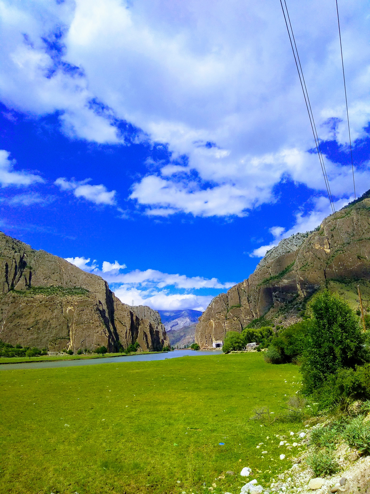 Страна гор (10/64)