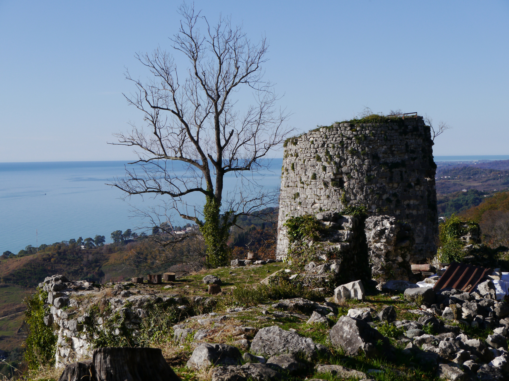 Впервые в Абхазию (25/67)
