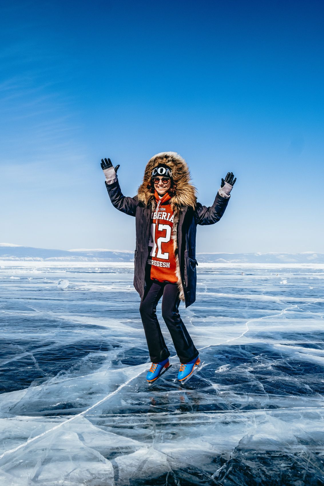 На коньках по льду Байкала: Ольхон, хивусы и собачьи упряжки (9/44)