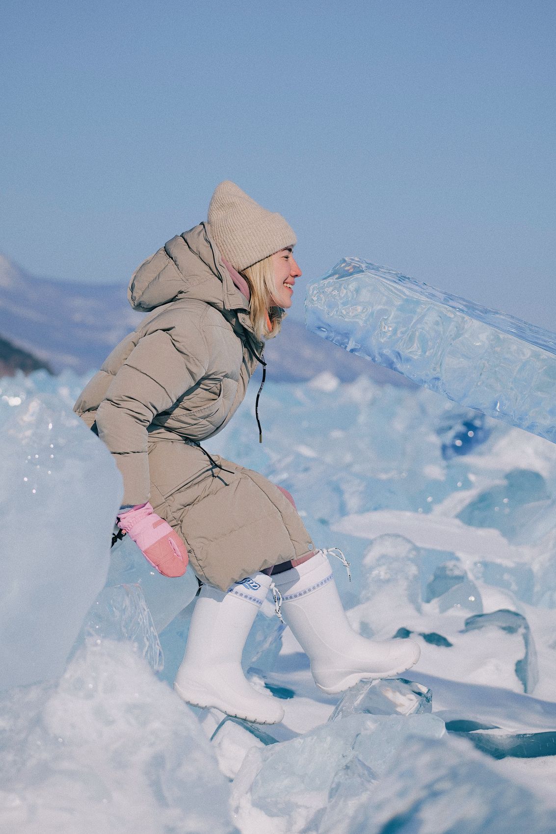 На коньках по льду Байкала: Ольхон, хивусы и собачьи упряжки (16/44)