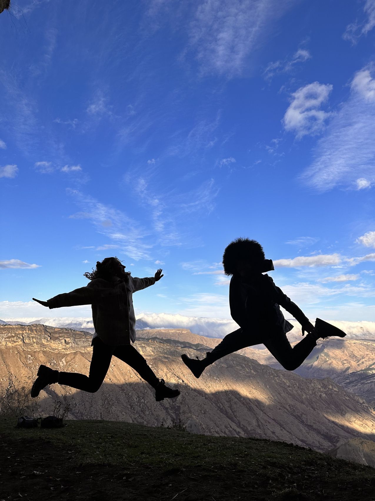 Рождество.  Минеральные бассейны в горах