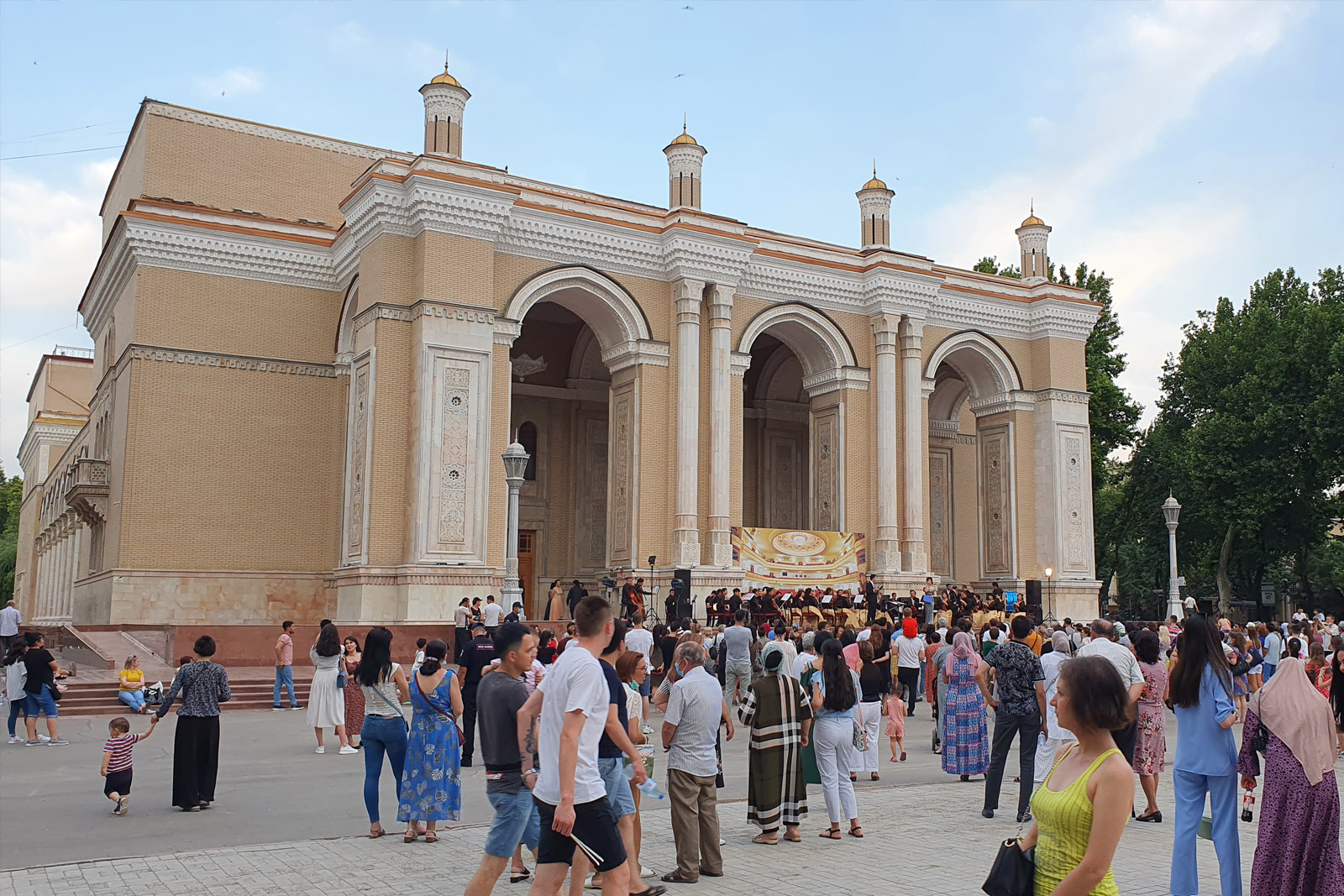 Гранд-Вояж по Узбекистану: Ташкент, Хива, Бухара, Самарканд и Гиждуван. (10/84)