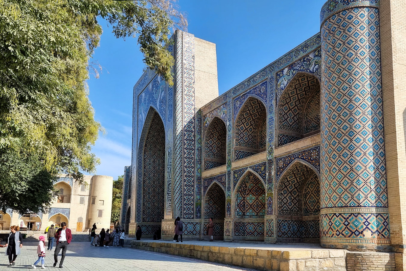 Путешествие по 5 золотым городам империи Тимуридов: от Хивы до Ташкента. (6/73)