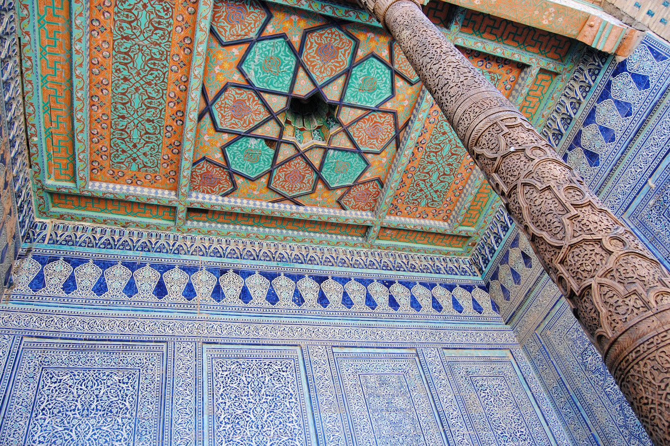 Путешествие по 5 золотым городам империи Тимуридов: от Хивы до Ташкента. (25/73)