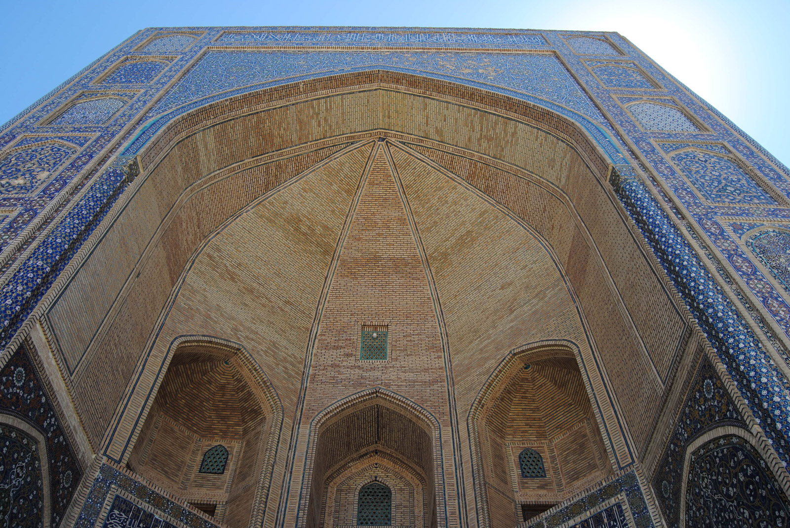 Путешествие в стиле 1000 и одной ночи: Бухара, Шахрисабз и Самарканд (отели 3 звезды) (16/74)