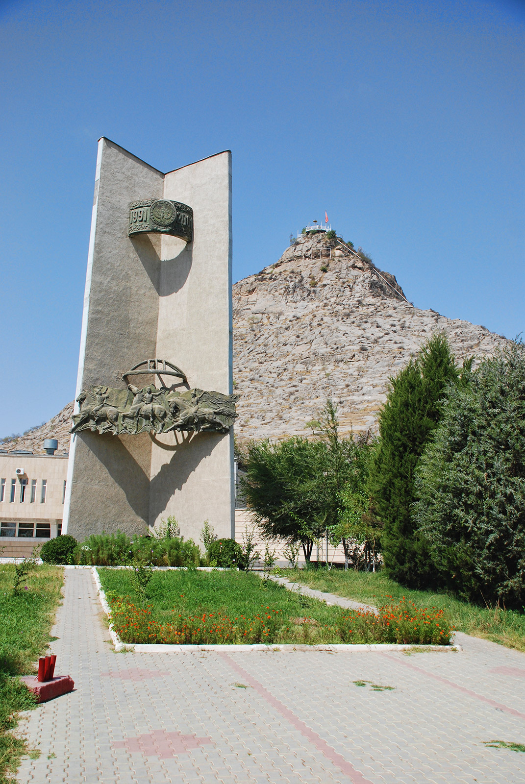 Красивейший треккинг налегке к озеру Сары-Челек - жемчужине Тянь-Шаня. (19/57)