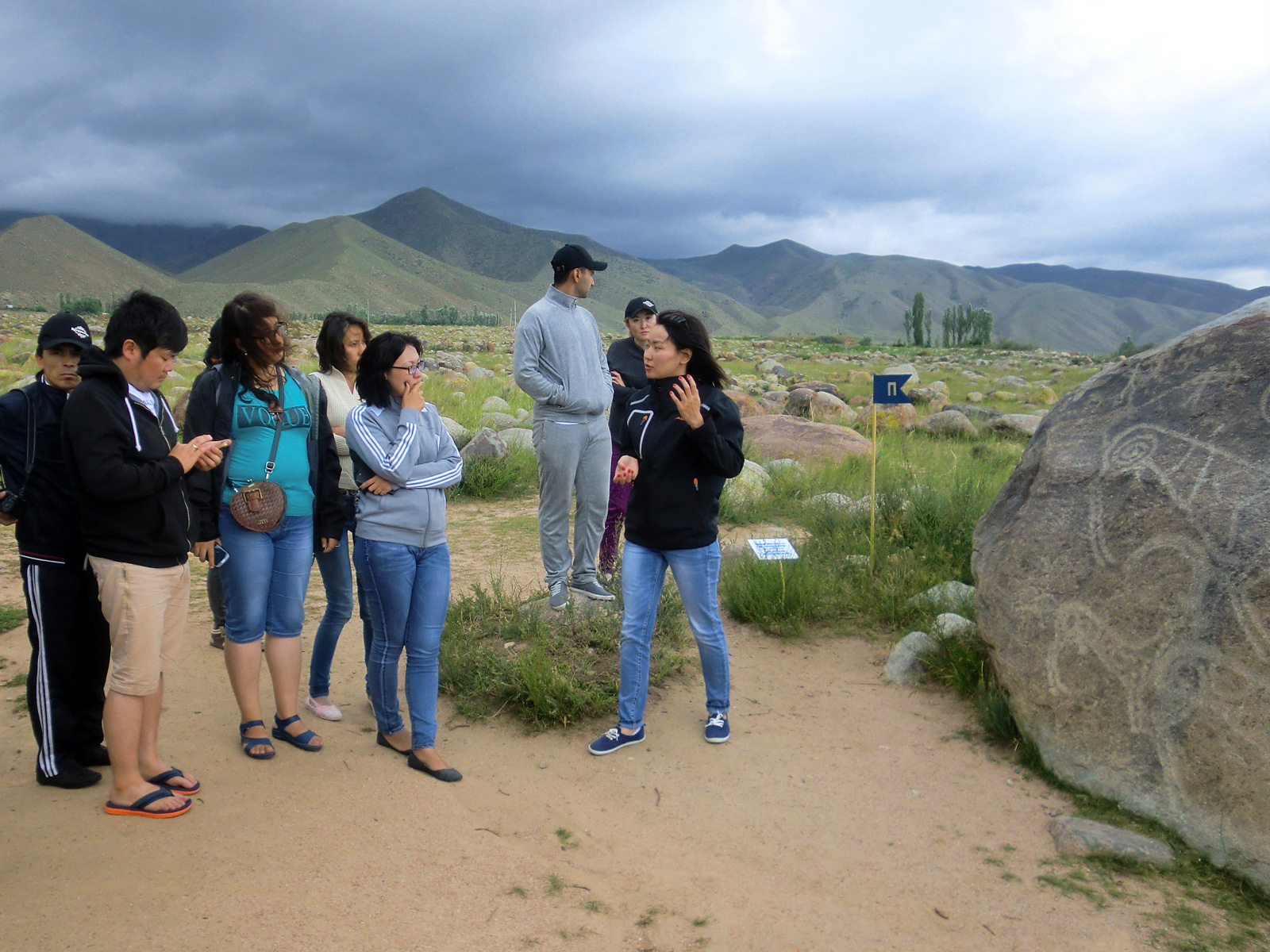 По следам караванов Великого шелкового пути: Узбекистан и Киргизия с внутр. а/б (11/102)