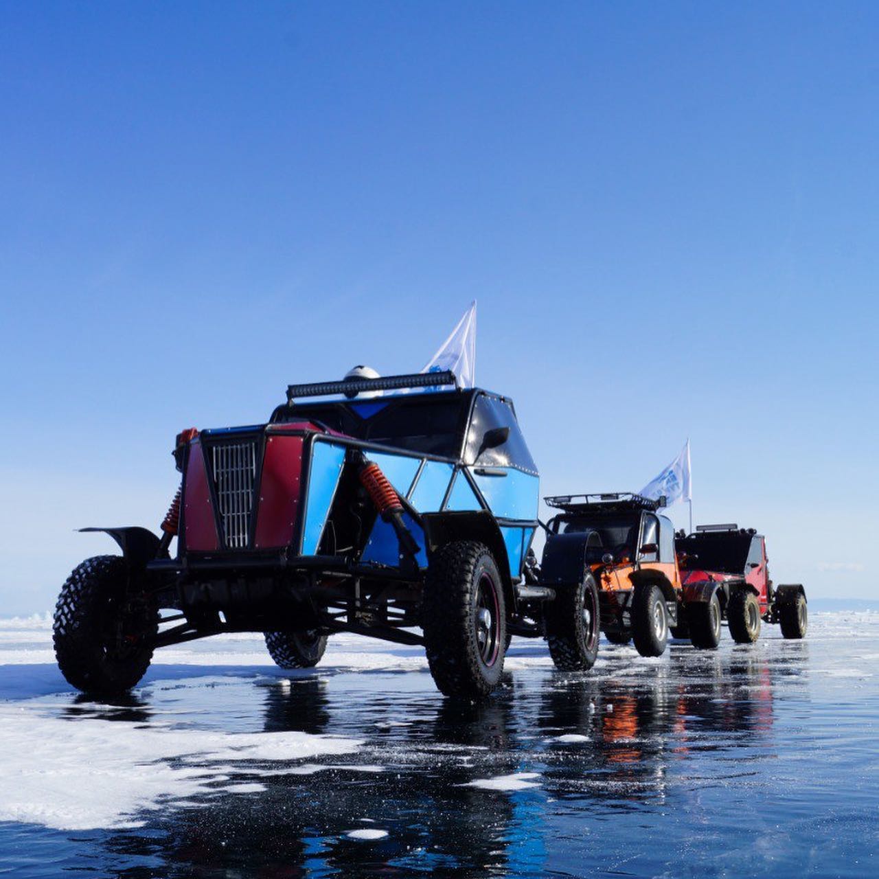 Ледовое сафари на Байкале! (13/21)