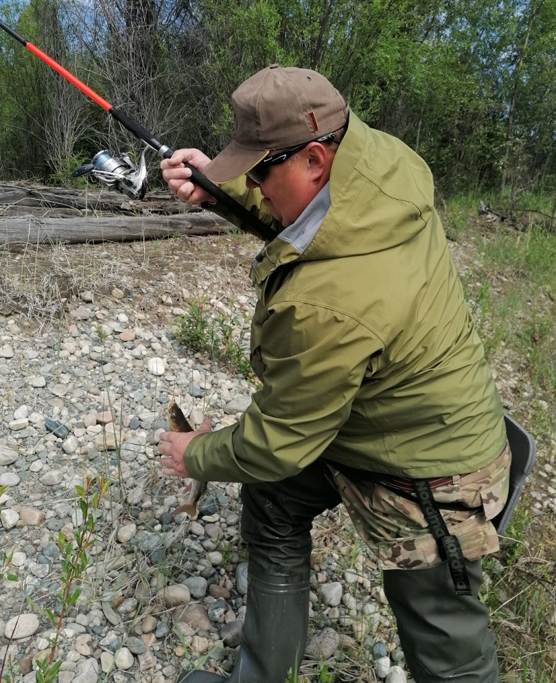 Трофейная Рыбалка На Горной Реке (13/25)