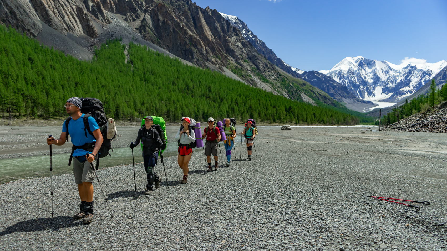 Треккинг в долину Маашей и озерам Каракабак (6/76)