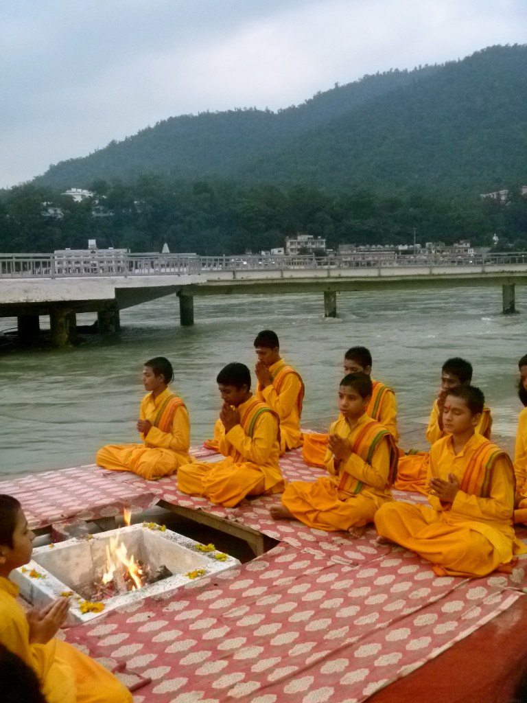  Тур по йоге и медитации (6/20)