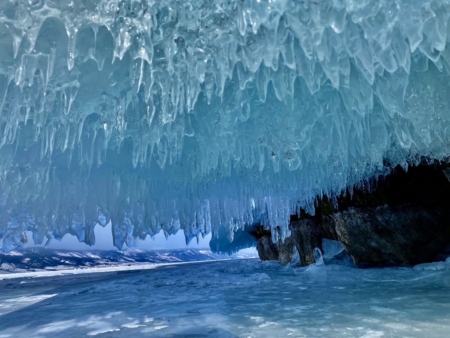Мечта, Лед и Поцелуй Байкала. Комфорт. Малое море (12/77)