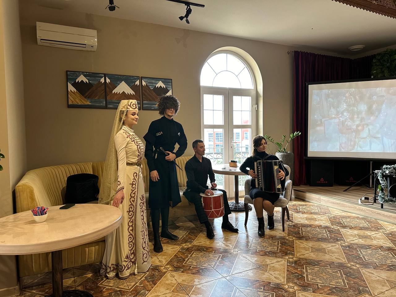 Экспресс-тур по Кавказу. 4 республики и 1001 впечатление! (355/387)