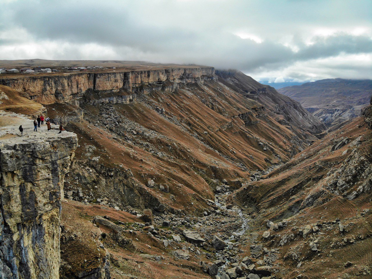 Дагестан с проживанием в горах с бассейном (19/47)