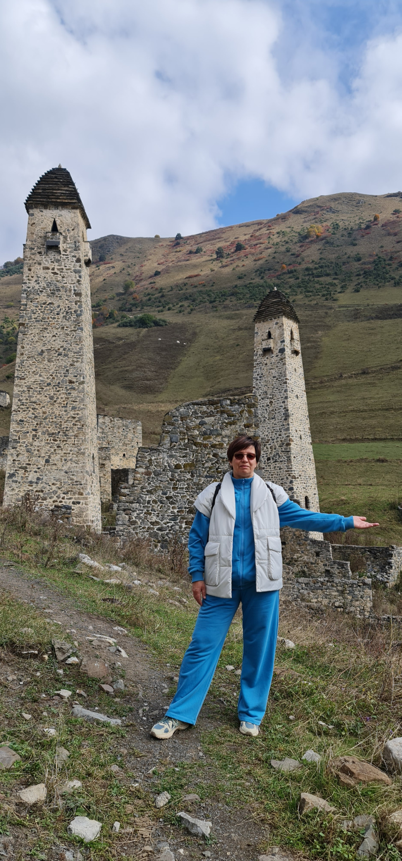 Ешь. Восхищайся. Люби. Путешествие по Кавказу. (115/230)