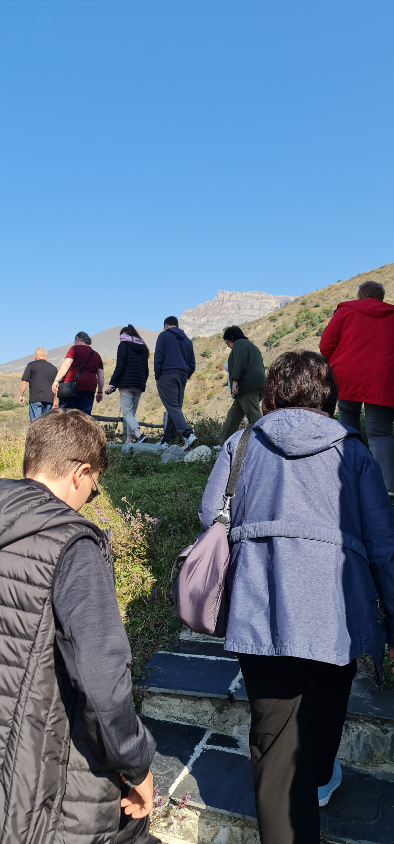 Ешь. Восхищайся. Люби. Путешествие по Кавказу. (174/230)