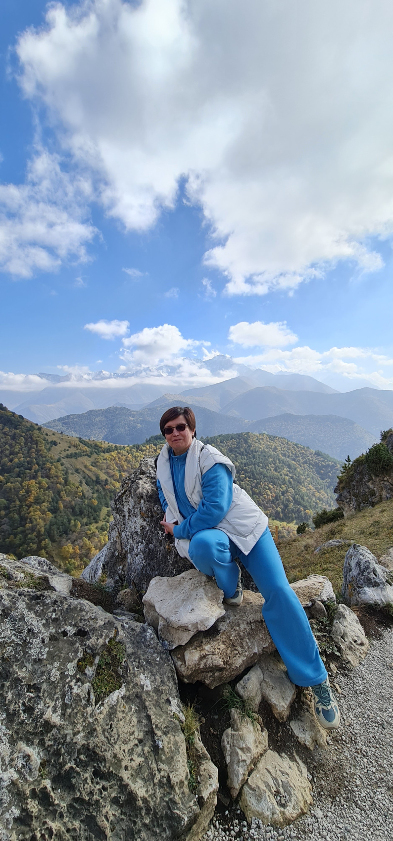 Ешь. Восхищайся. Люби. Путешествие по Кавказу. (177/230)