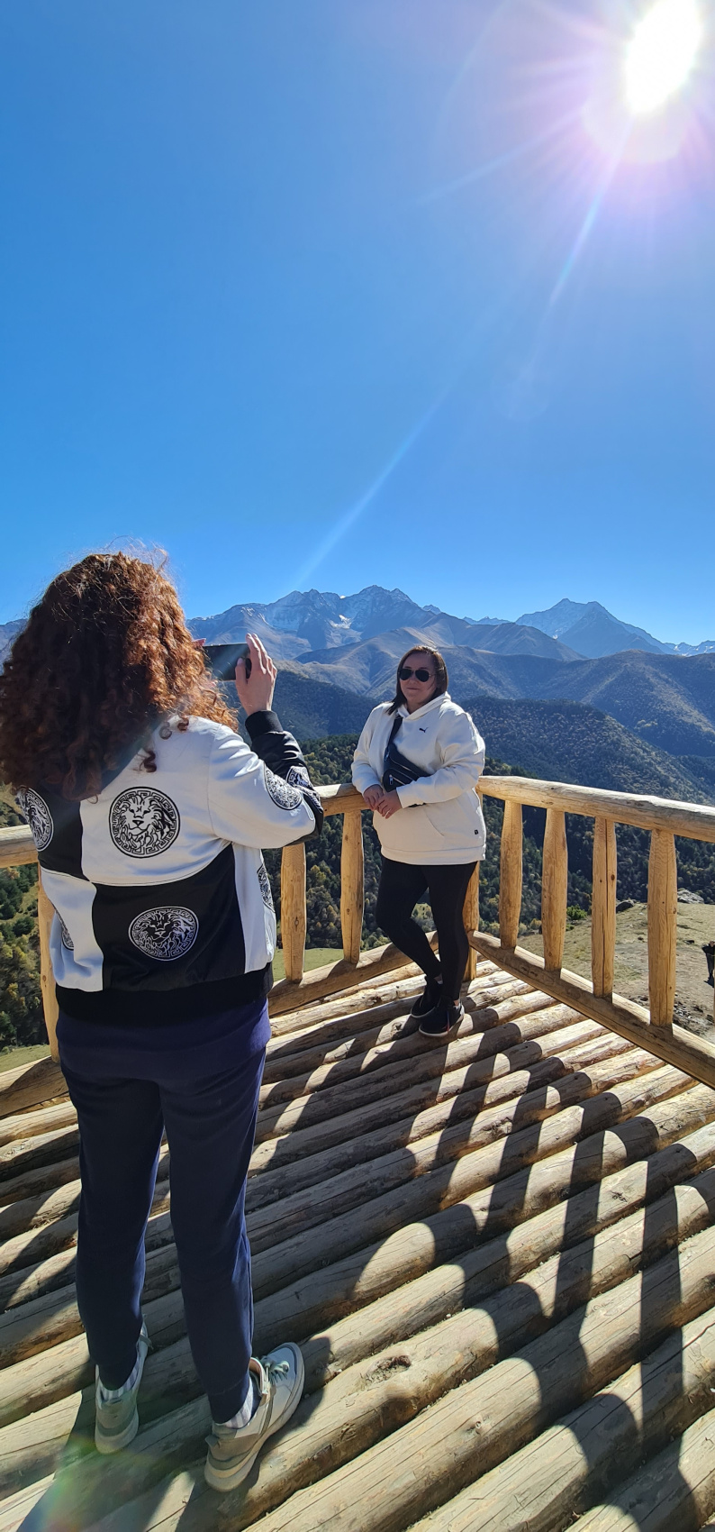 Ешь. Восхищайся. Люби. Путешествие по Кавказу. (103/230)