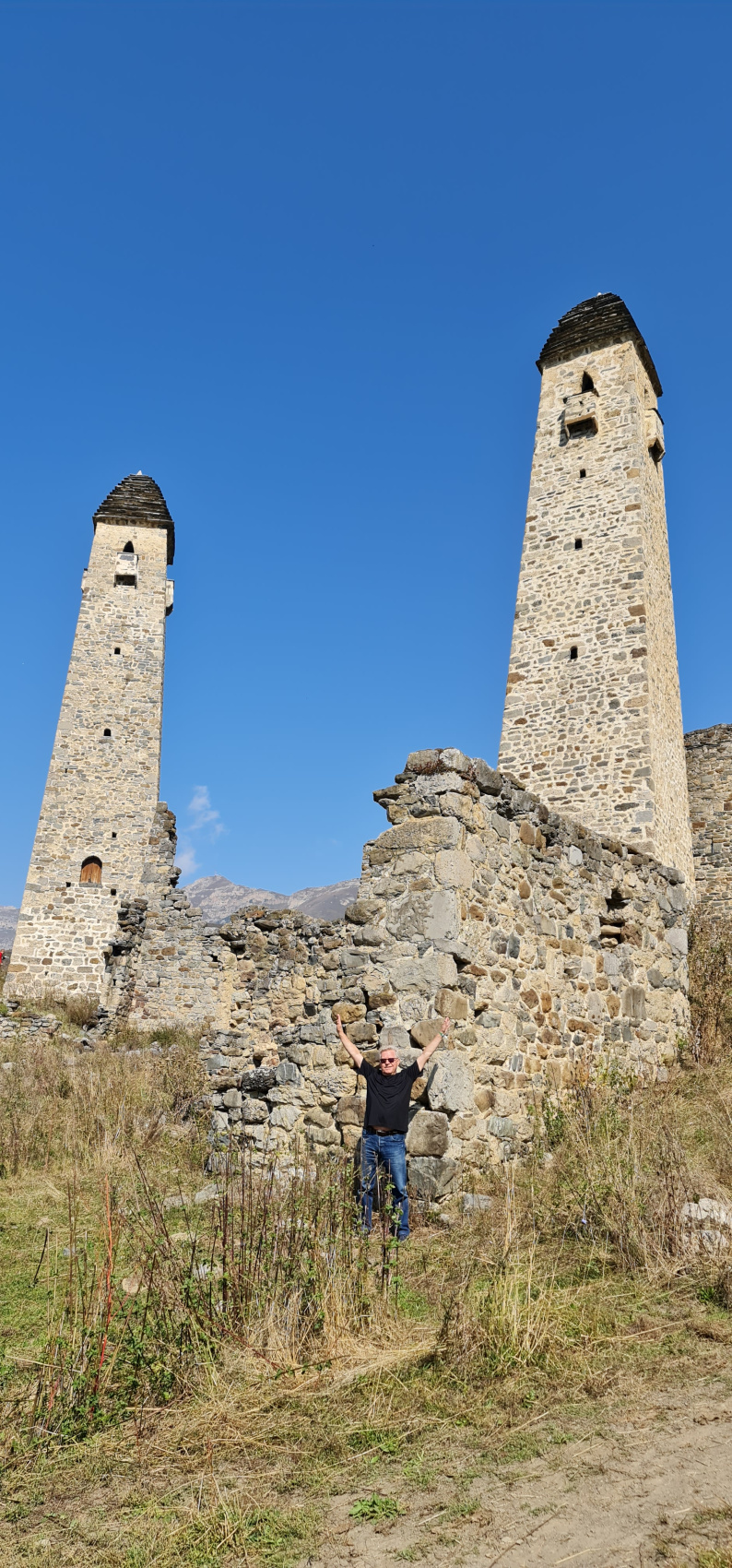 Ешь. Восхищайся. Люби. Путешествие по Кавказу. (145/230)
