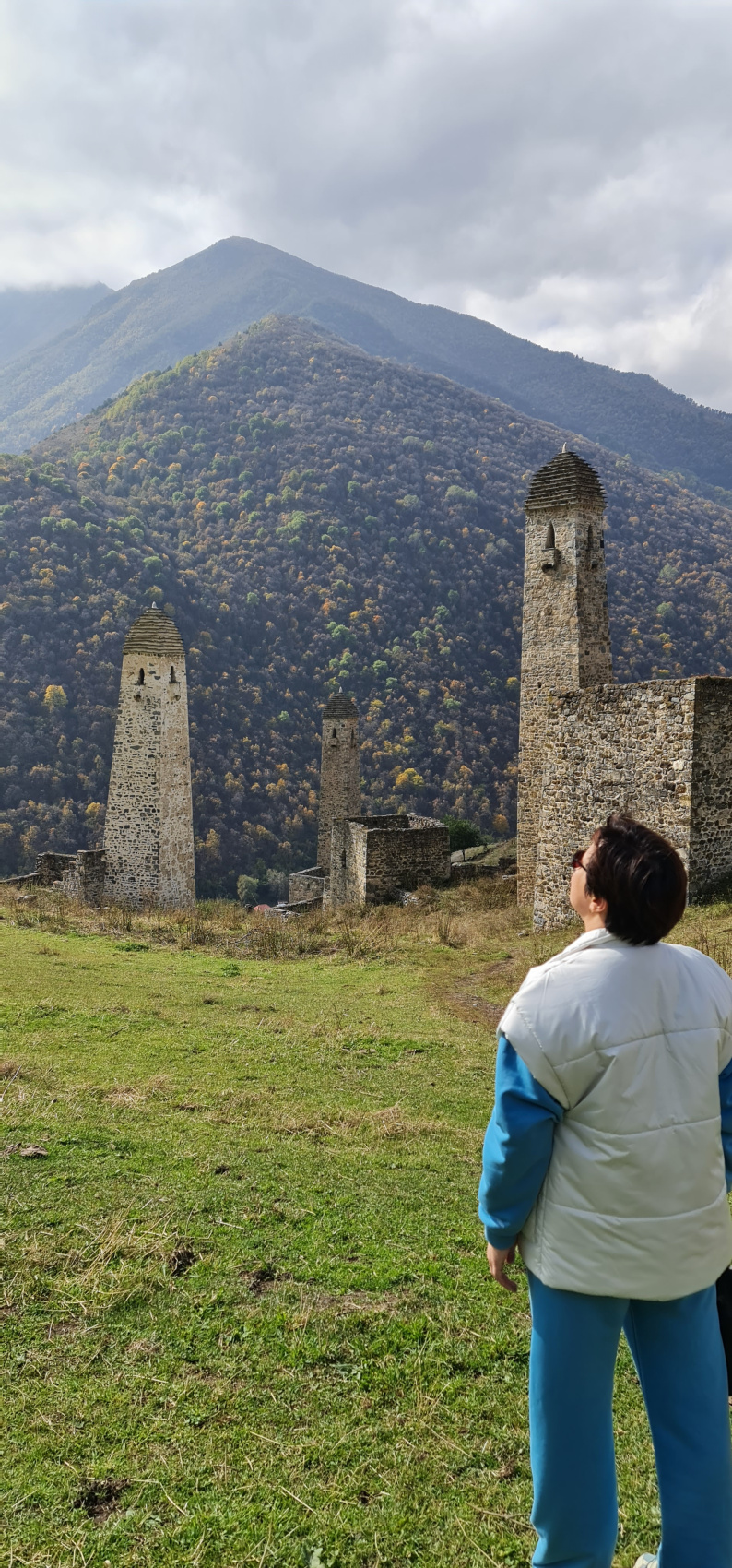 Ешь. Восхищайся. Люби. Путешествие по Кавказу. (129/230)