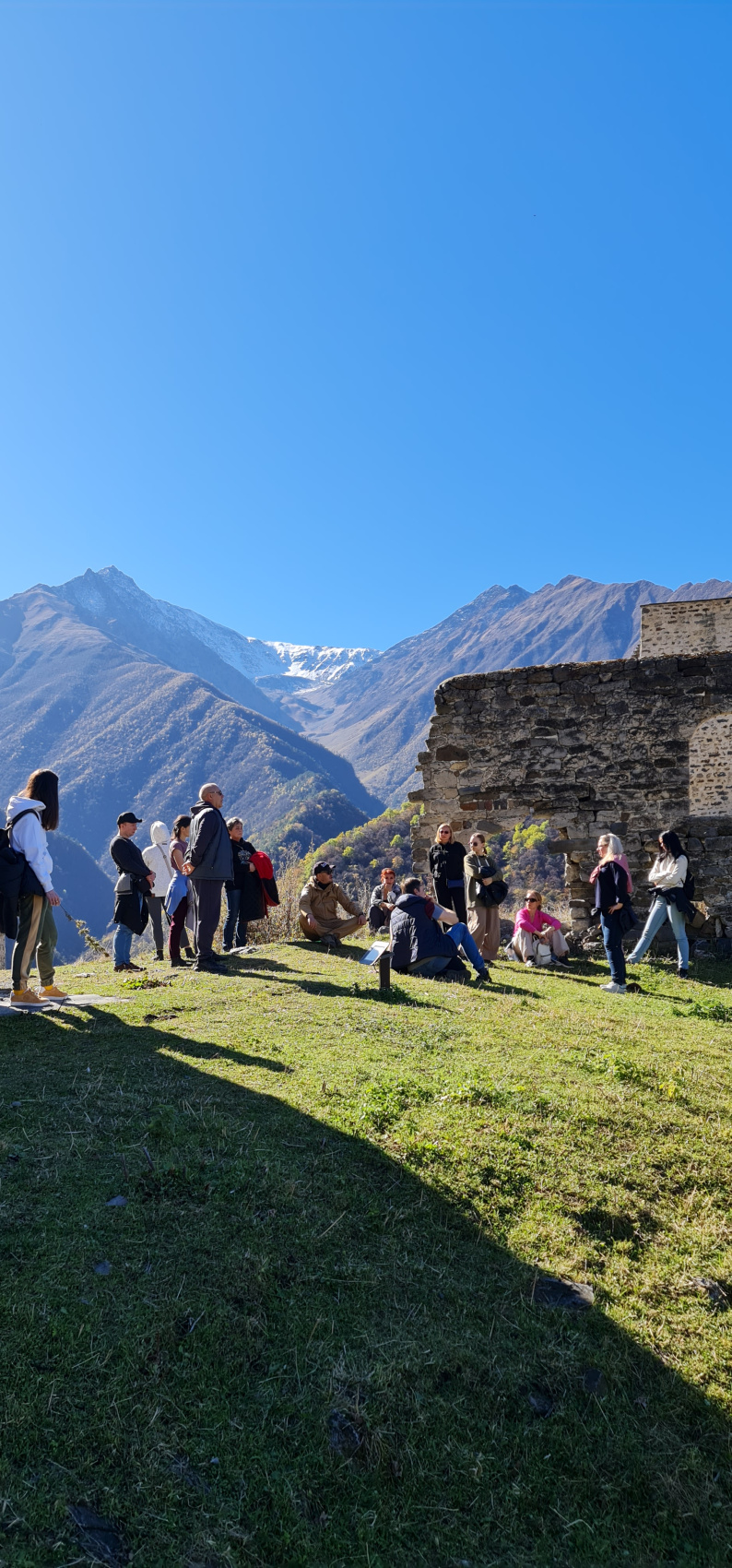 Ешь. Восхищайся. Люби. Путешествие по Кавказу. (87/230)