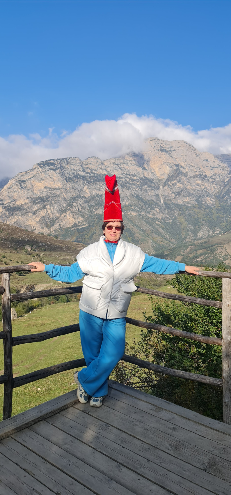 Ешь. Восхищайся. Люби. Путешествие по Кавказу. (154/230)