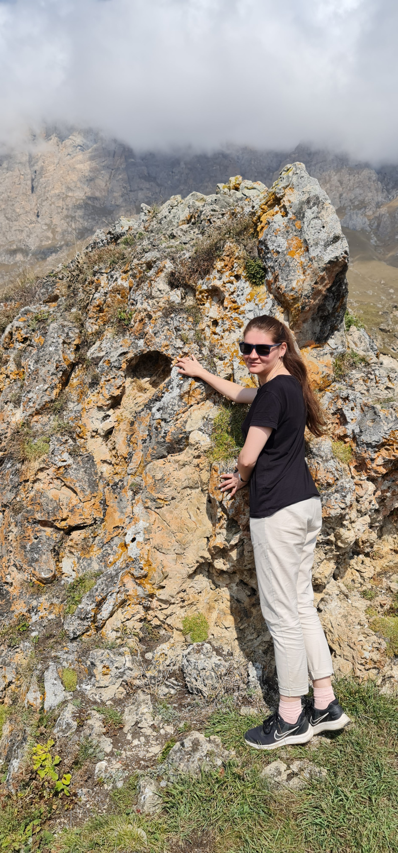 Ешь. Восхищайся. Люби. Путешествие по Кавказу. (183/230)