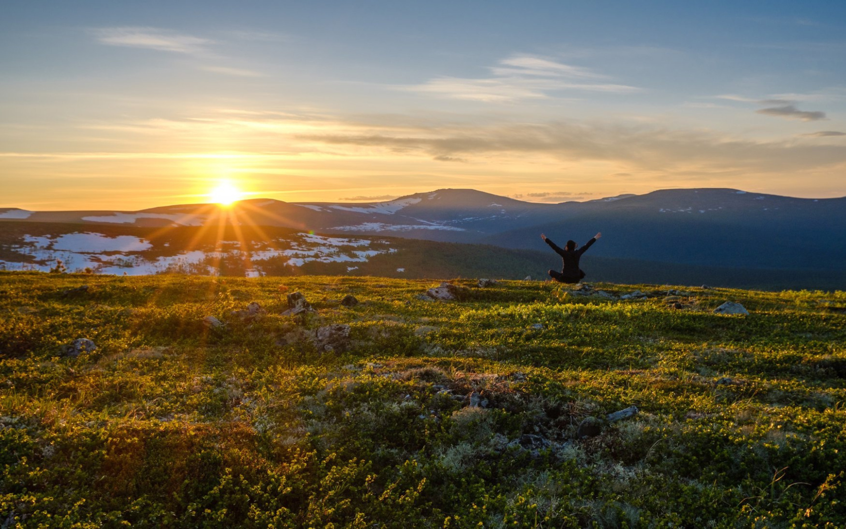 Комбинированный пеше-вертолётный тур на плато Маньпупунёр (18/50)