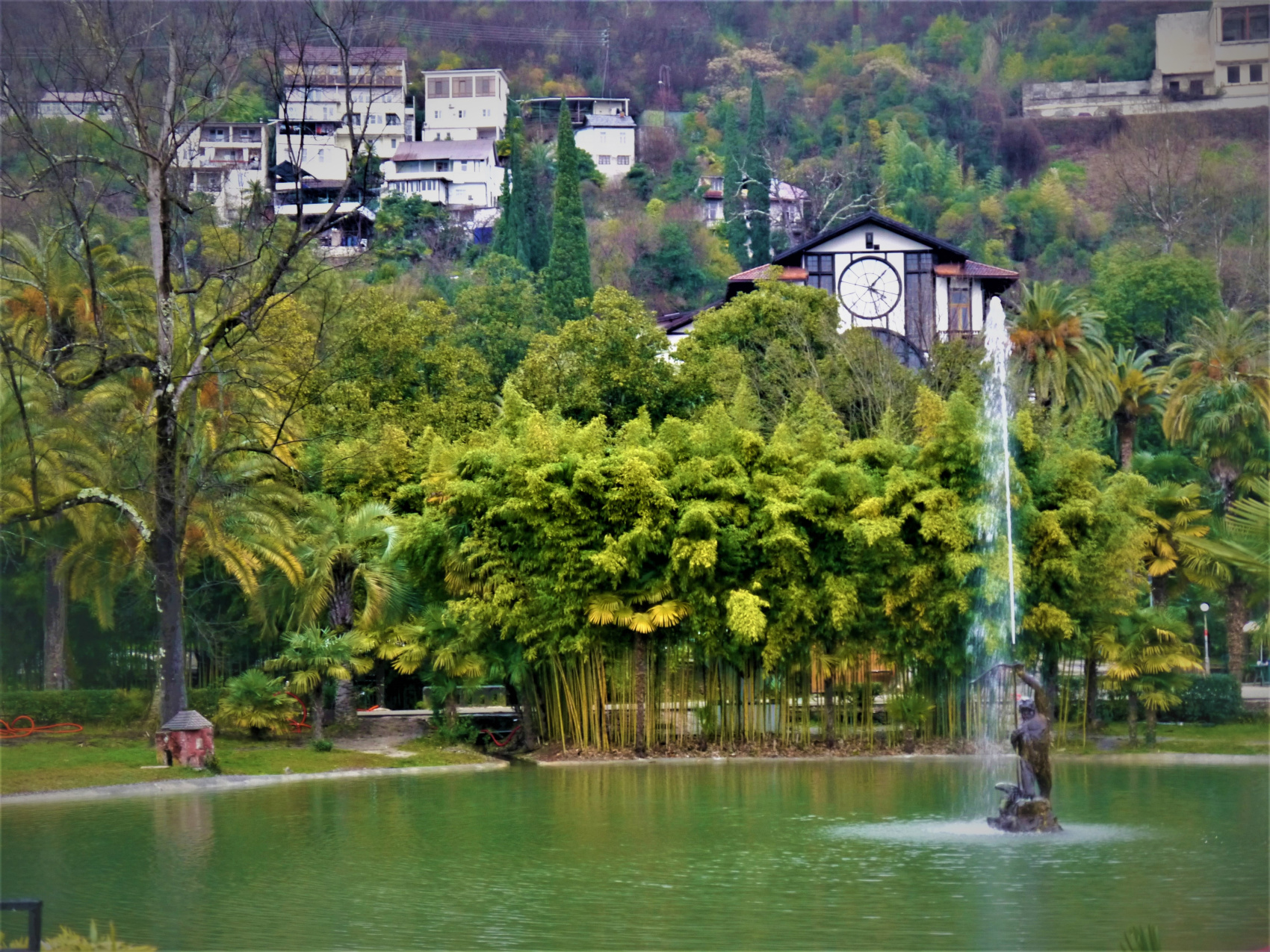 Большая душа маленькой Абхазии (5/88)