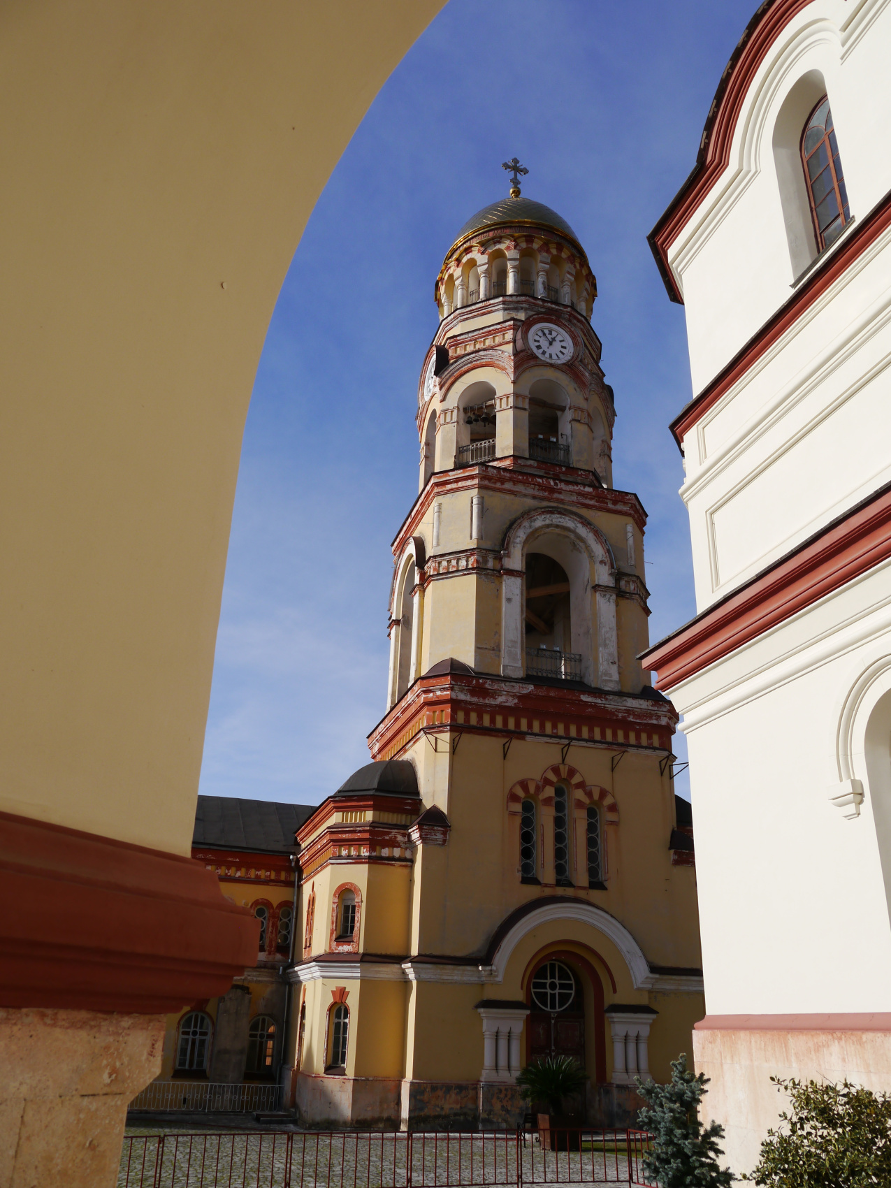 Большая душа маленькой Абхазии (17/88)