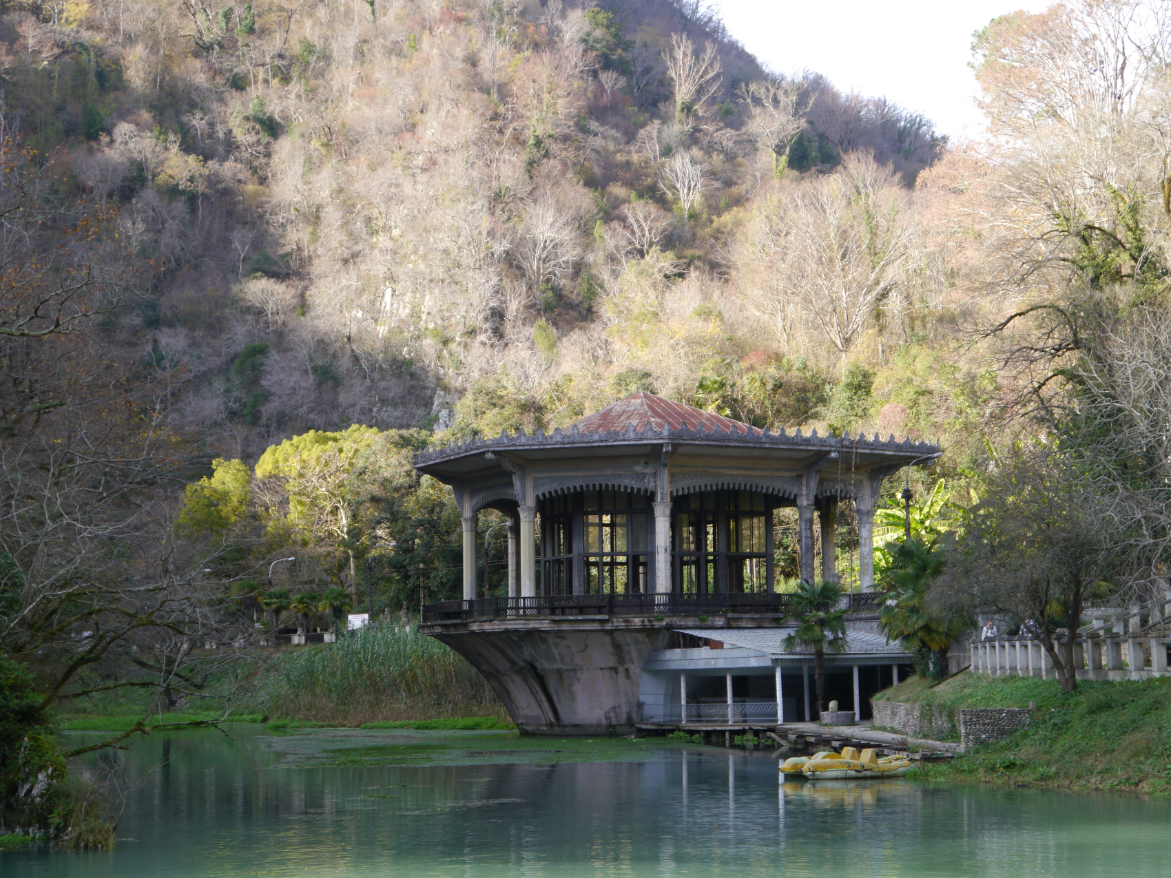 Большая душа маленькой Абхазии (20/88)