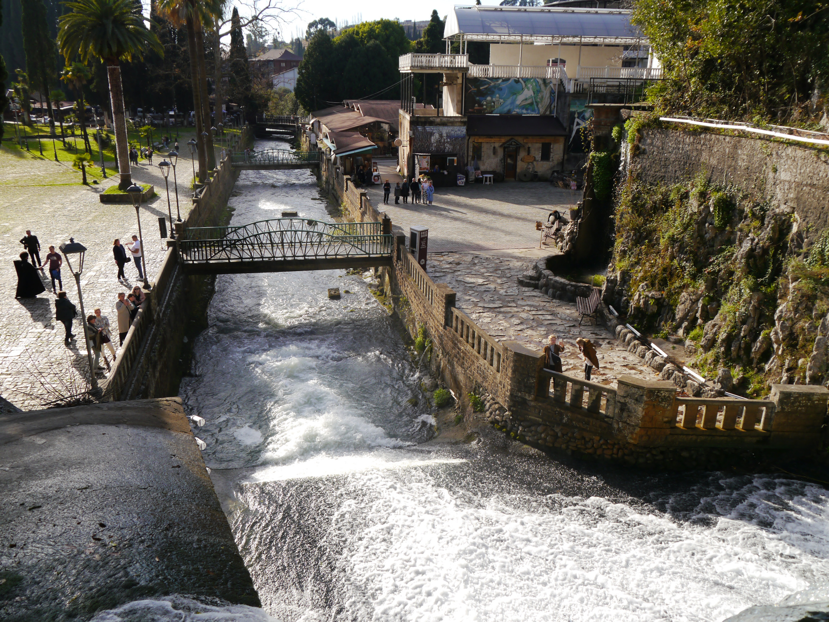 Большая душа маленькой Абхазии (19/88)