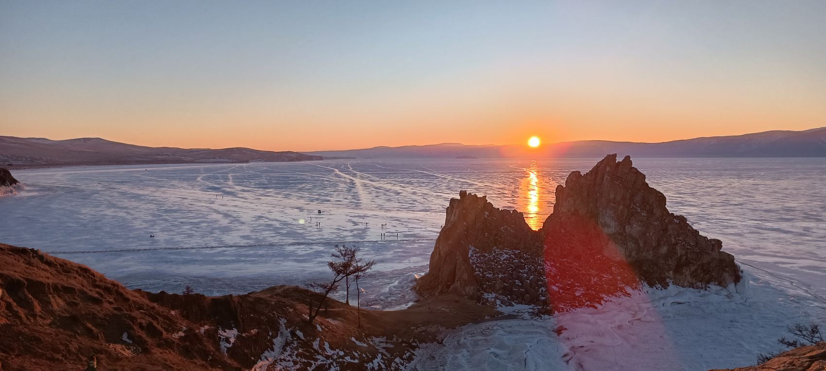 Путешествие через Байкал (12/67)