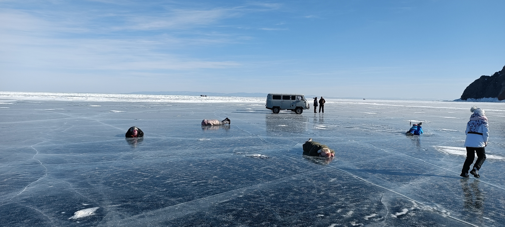 Путешествие через Байкал (11/67)