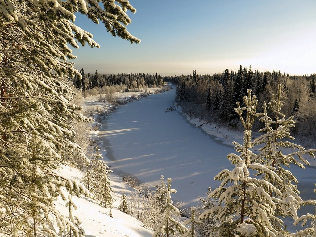 Зимняя рыбалка на хариуса в малых притоках Печоры (5/19)