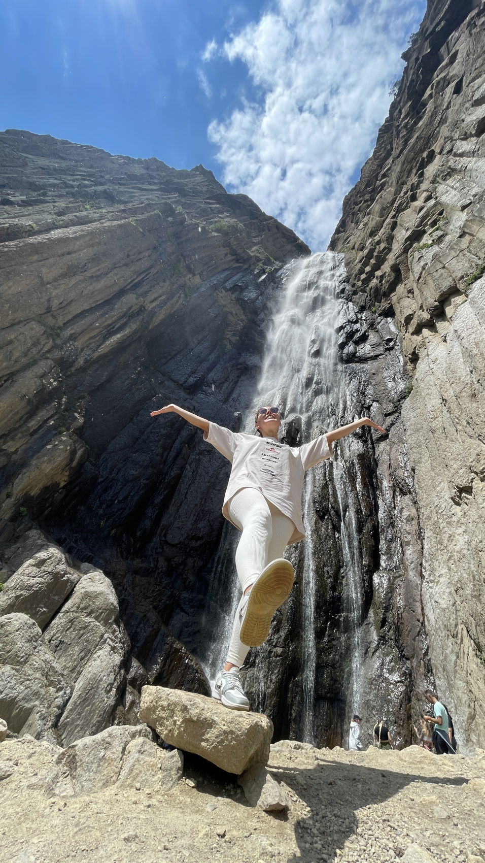 Чегемское ущелье. Парапланы (3/16)