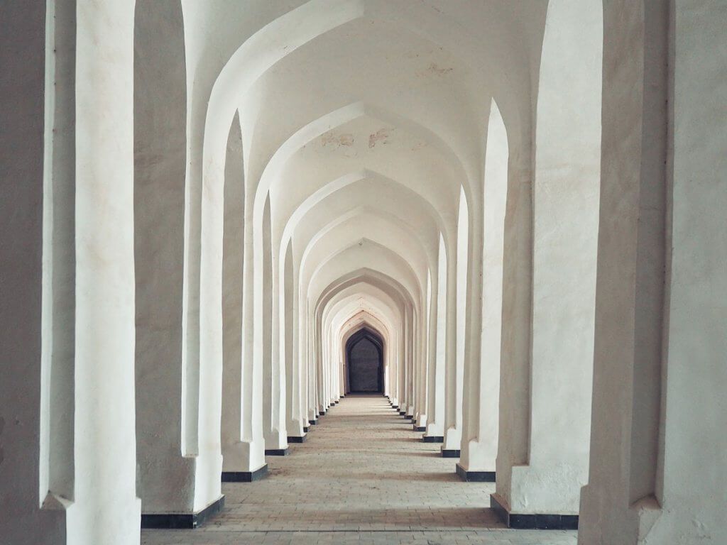 Белое солнце пустыни - летний тур в Узбекистан (35/39)