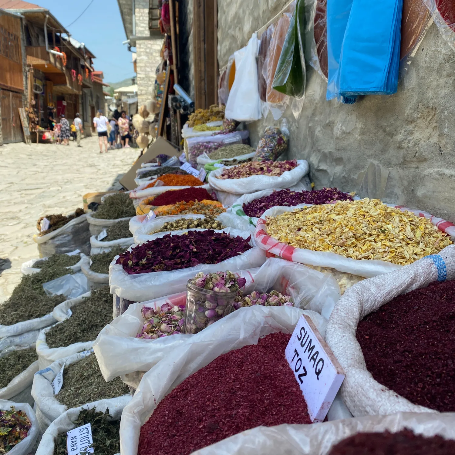 Увидеть весь Азербайджан за 8 дней (5/201)