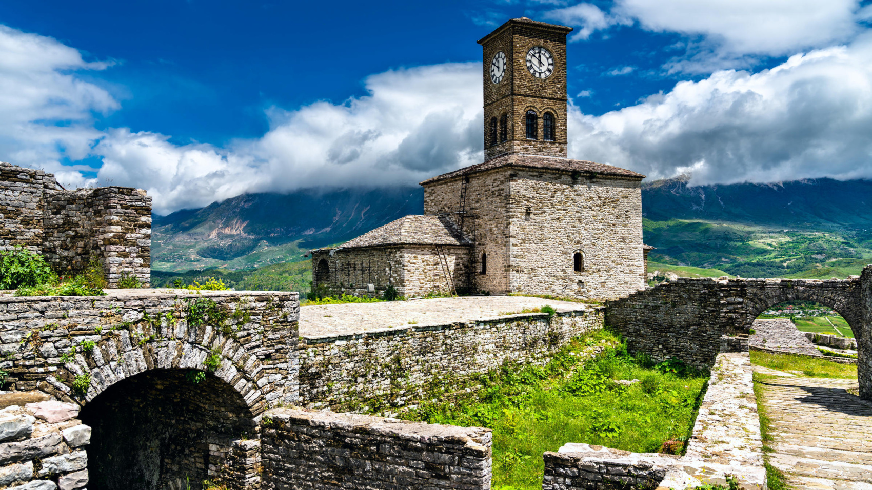 Летние мелодии Эпира.  Албанские и греческие ноты (13/37)