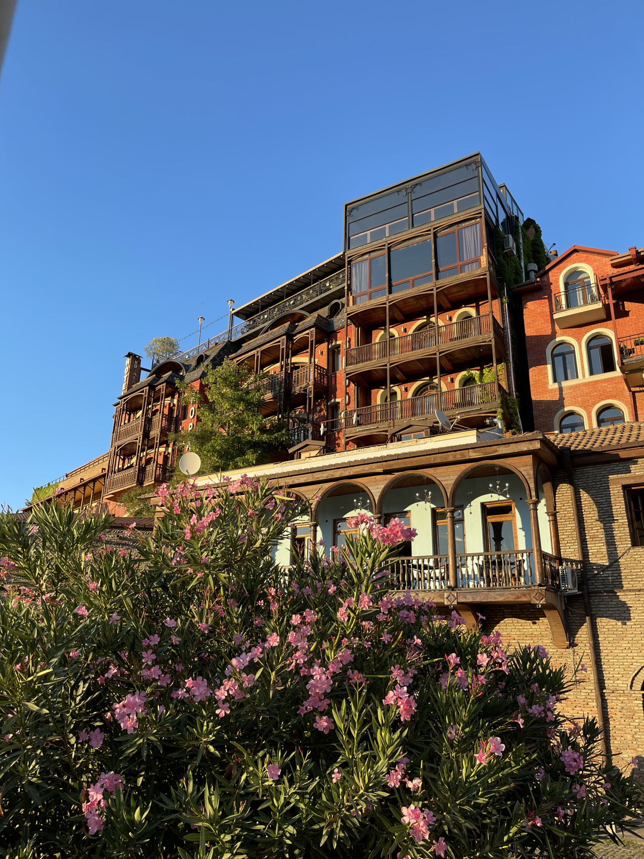 Знакомство с Грузией: Полное Погружение! Горы, еда, вино, храмы (30/47)