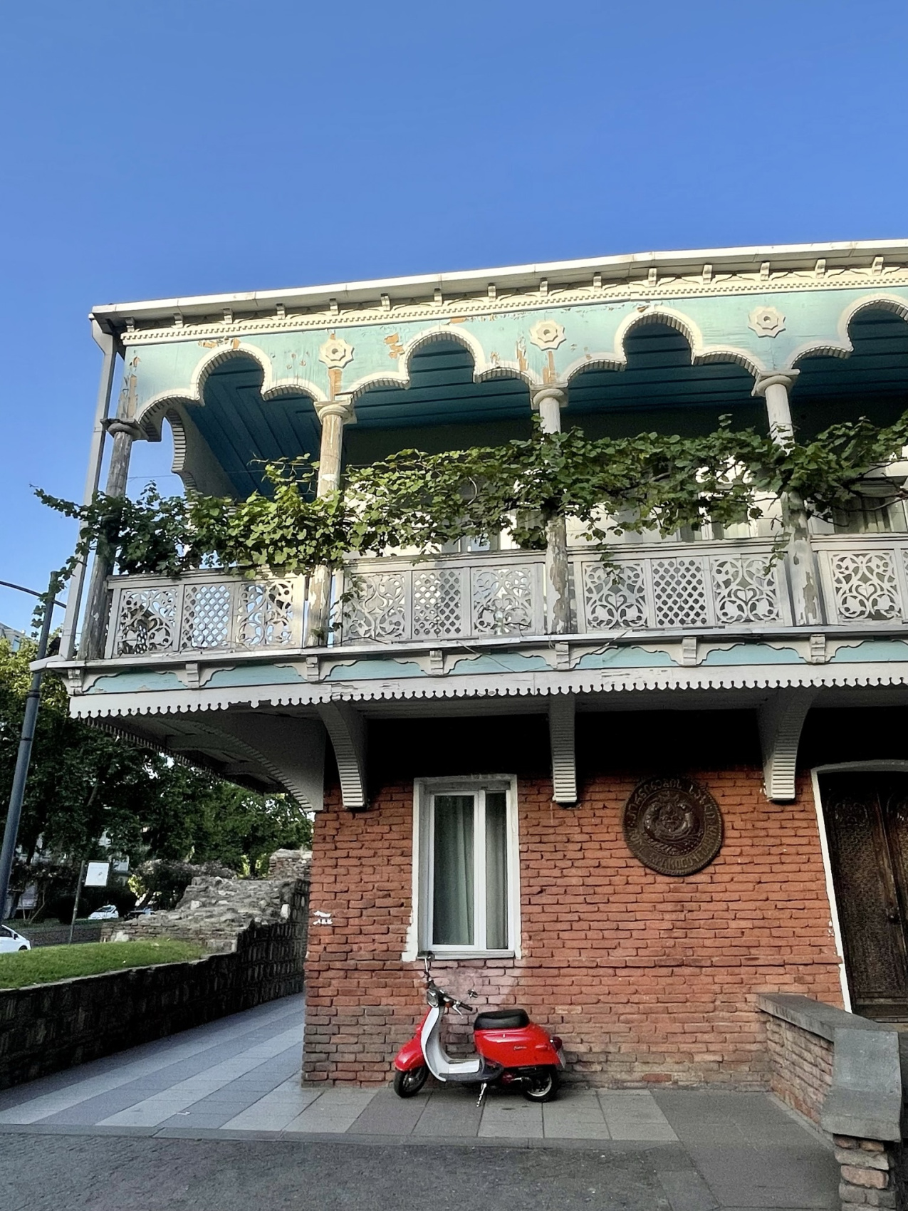 Знакомство с Грузией: Полное Погружение! Горы, еда, вино, храмы (31/47)