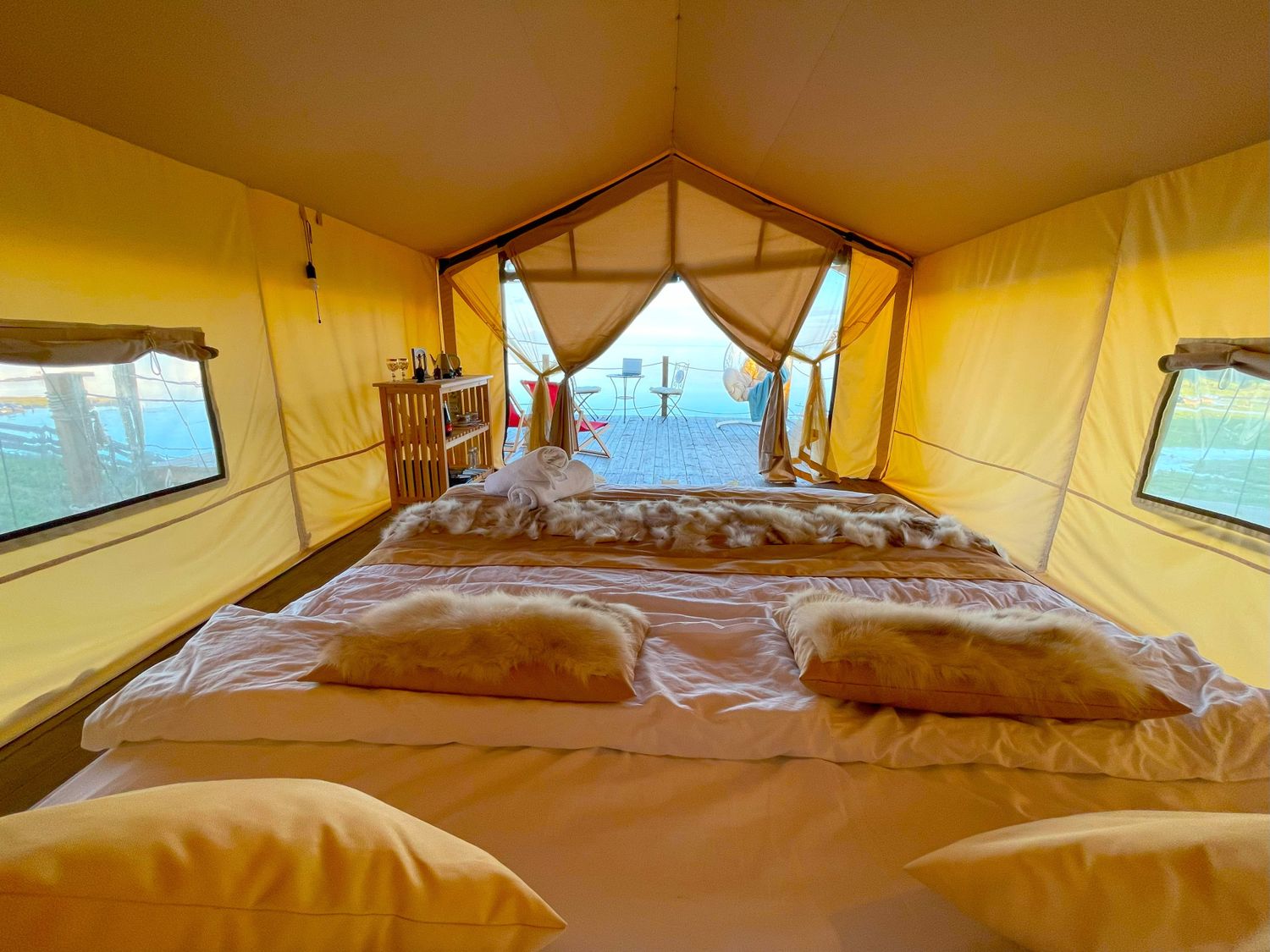 Северный Байкал. Яхты. Глэмпинг. Чивыркуй. (18/75)