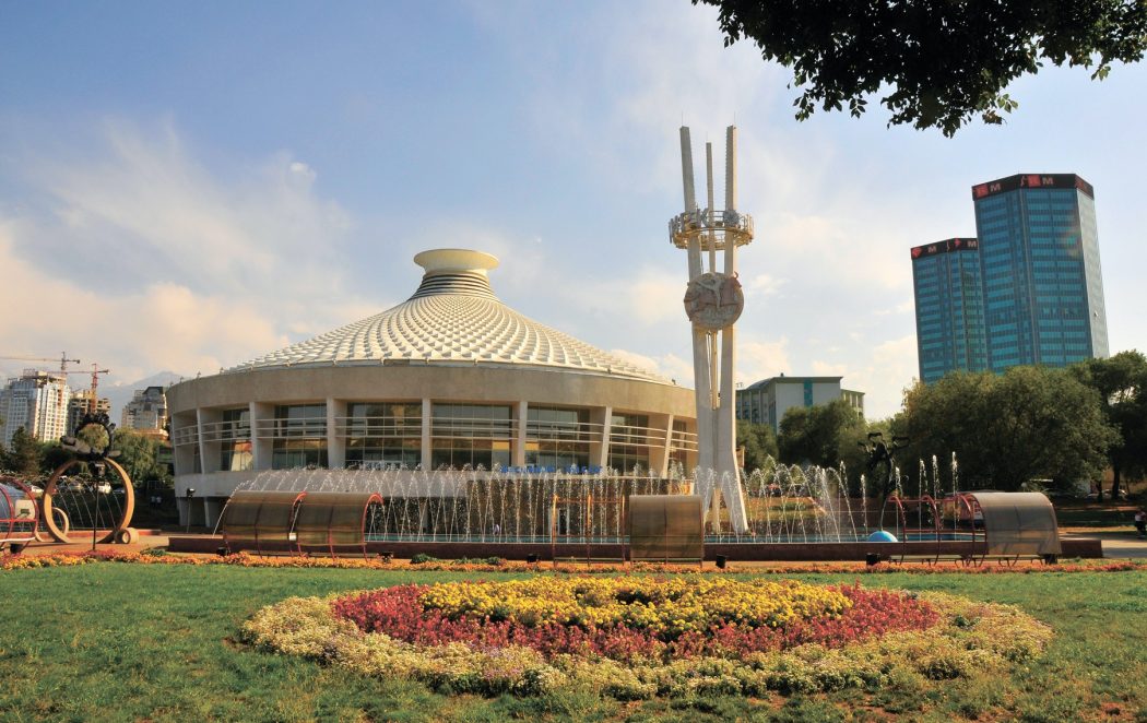 Путешествие сквозь время: Казахстан и Узбекистан с 2 внутр. перелетами! (12/66)